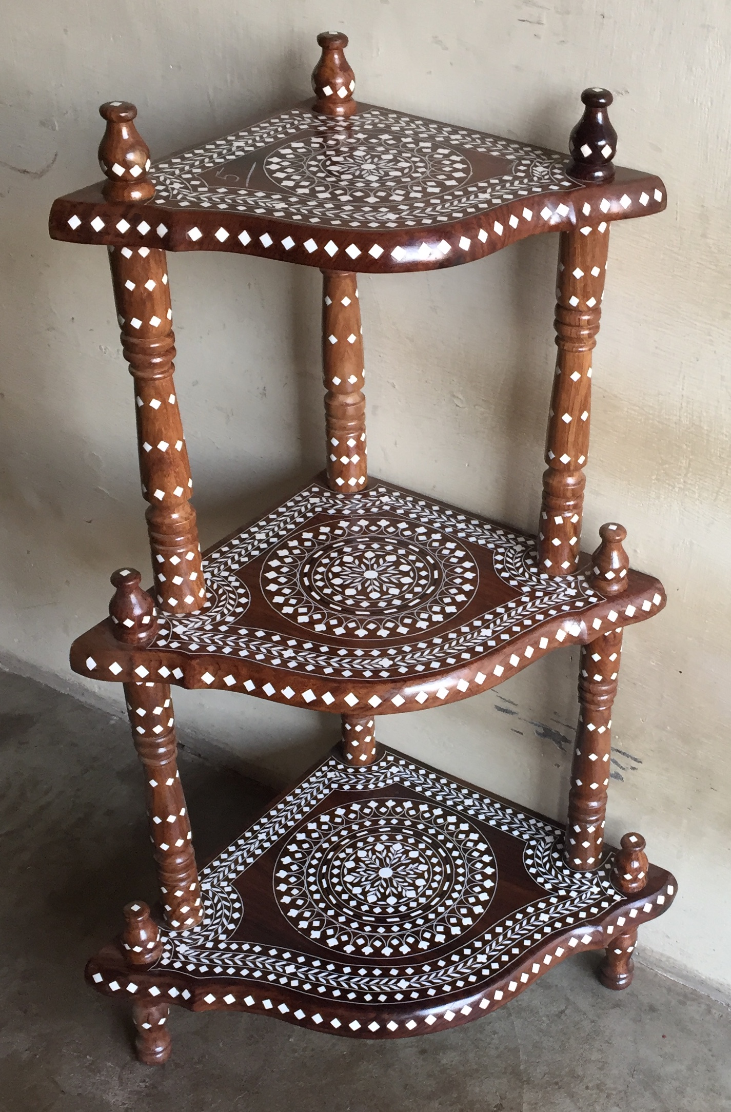 natural and artistic